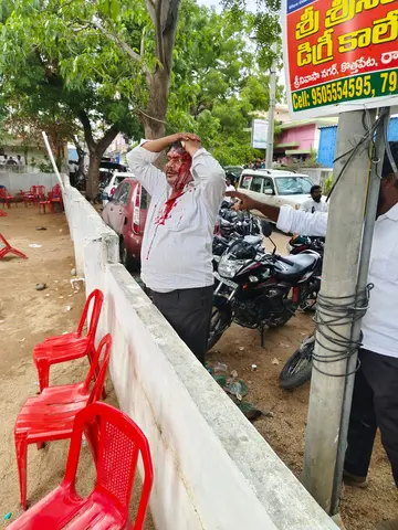 తొలిరోజే తీవ్ర ఉద్రిక్తత image 1