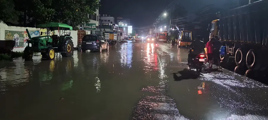 అమరావతిలో జోరువాన image 1