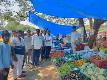 **పోలవరం నిర్వాసితుల హక్కుల కోసం మోటార్‌సైకిల్‌ యాత్ర** image 1