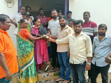 రూ.30 వేలు ఆర్థికసాయం image 1