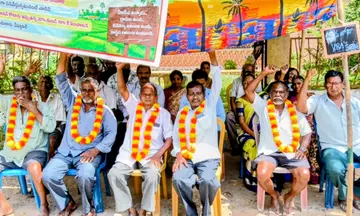 ఉప్పలగుప్తంలో 29వ రోజుకు విఆర్ఎ ల దీక్షలు image 1