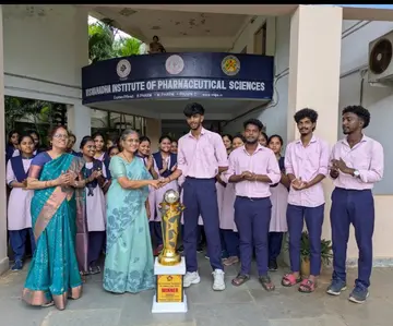 అంతర్జాతీయ టార్గెట్ బాల్ పోటీల్లో రూపేష్ ప్రతిభ
భారత జట్టుకు ప్రాతినిధ్యం వహించిన విఎంఐపిఎస్ విద్యార్థి image 1