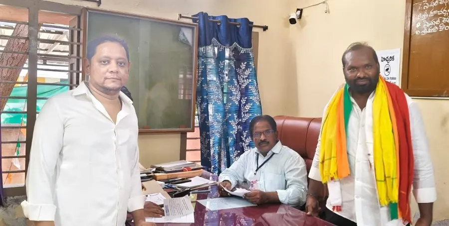 కోడూరు మండలంలో 13 ఎంపిటిసి సెగ్మెంట్లకు మొత్తం 61 నామినేషన్లు image 1
