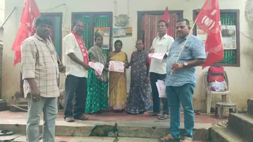 ప్రజాసమస్యలపై పోరాడే వారిని గెలిపించండి
- సిపిఎం అభ్యర్థుల విసృత్త ప్రచారం image 1