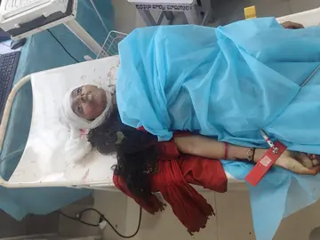 పాడేరు ఘాట్‌లో ఘోర ప్రమాదం 
- యాత్రికుల వాహనం బోల్తాపడి ఇద్దరు భవానీలు మృతి image 1