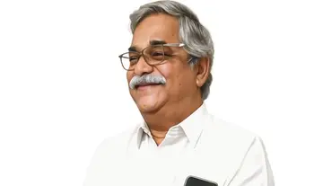 రాచపాళెంకు అడిగోపుల పురస్కారం