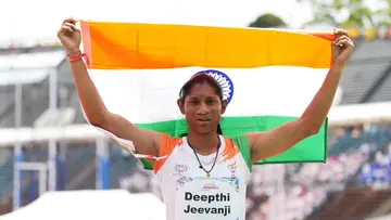 Gold for Deepthi Jeevanji..