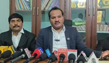 Jada Shravan Kumar