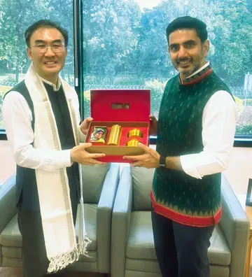 Lokesh meets Korean Ambassador Lee Seong-ho