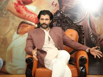 నా సినిమాలకు టికెట్ ధర పెరగదు : విజయ్ దేవరకొండ image 1