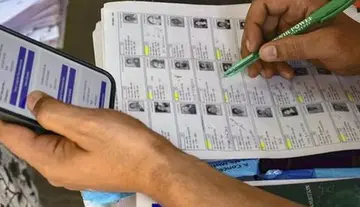SIR, role of ECI