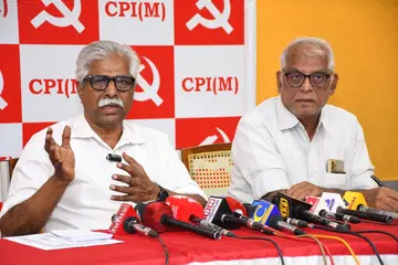 కేంద్రంలో బిజెపికి కౌంట్‌ ‌డౌన్‌ ‌మొదలైందని, యువతలో వచ్చిన తిరుగుబాటుకు సమాధానం చెప్పలేక ఇప్పుడు నీట్‌పై చర్చకు సిద్ధమని మోడీ ప్రజలను తప్పుదోవ పట్టిస్తున్నారని సిపిఎం రాష్ట్ర కార్యదర్శి వి.శ్రీనివాసరావు విమర్శించారు. ప్రధాని రాష్ట్రానికి వస్తున్న ఆగస్టు 1లోపు విద్యాశాఖ మంత్రి ధర్మేంద్ర ప్రధాన్‌ రాజీనామా చేయకపోతే రాష్ట్ర వ్యాప్తంగా పెద్ద ఎత్తున నిరసనలకు దిగుతామని ఆయన హెచ్చరించారు.