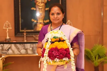 ఫలక్ నుమా ఖాళీ మాతా ఆలయంలో భక్తులకు వసతులు కల్పించాలి
- తెలంగాణ రక్షణ సేన చీఫ్ కల్వకుంట్ల కవిత
 ప్రజాశక్తి - హైదరాబాద్‌ బ్యూరో image 1