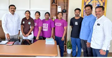 బాక్సింగ్‌‌ విజేతలకు తులసి ధర్మచరణ్‌ అభినందన image 1