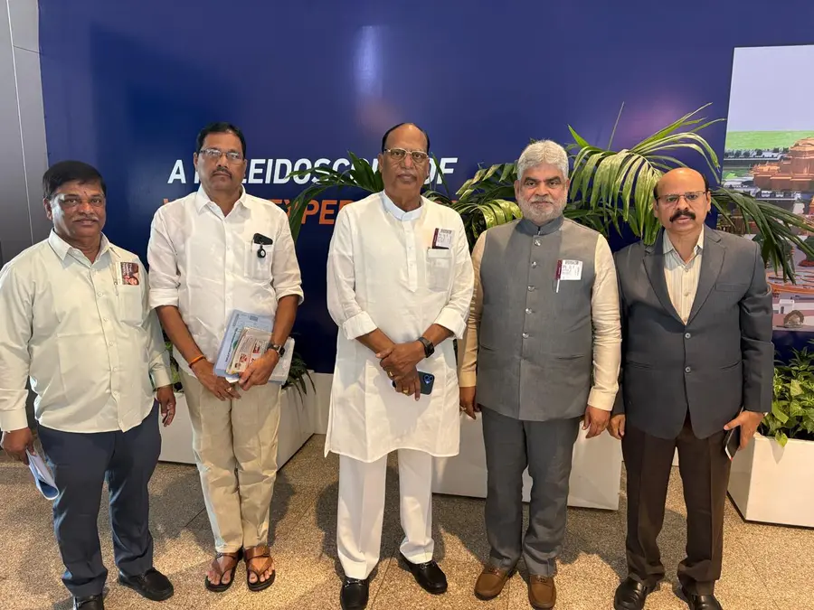 ‘బ్రిక్స్’వేదికపై తెలంగాణ గొంతును బలంగా వినిపిస్తాం
- స్పీకర్‌ గడ్డం ప్రసాద్‌‌కుమార్‌
ప్రజాశక్తి - హైదరాబాద్  బ్యూరో image 1