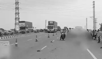 Two laborers killed in road accident