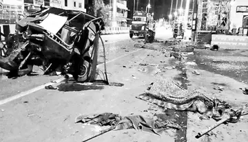 పెళ్లింట విషాదం - చిన్నారి సహా నలుగురు మృతి