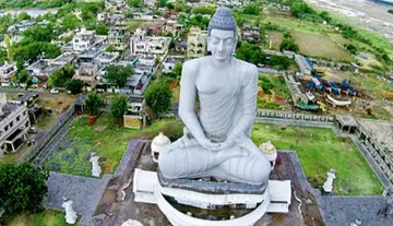 Land pooling in Kantheru and Tadikonda
