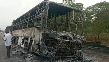 bus fire acidnet