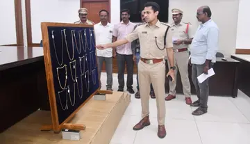Police solve chain-snatching cases