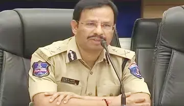 Vinayaka Chavithi is approaching... CP issues warning to Ganesh idol makers.