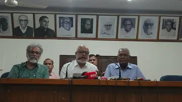 సిఇసిని తక్ష‍ణమే తొలగించండి 
ఎస్ఐఆర్ ని నిలిపివేయాలి
26 నుంచి అక్టోబర్‌ 2 వరకూ దేశవ్యాప్త నిరసనలు
ఐదు వామపక్ష పార్టీల పిలుపు image 1