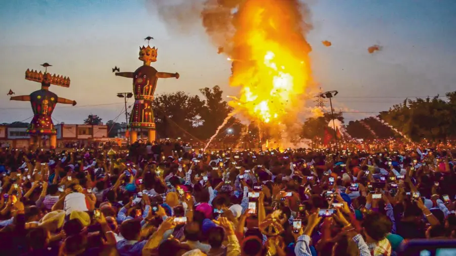 dasara kavitha photo .jpg