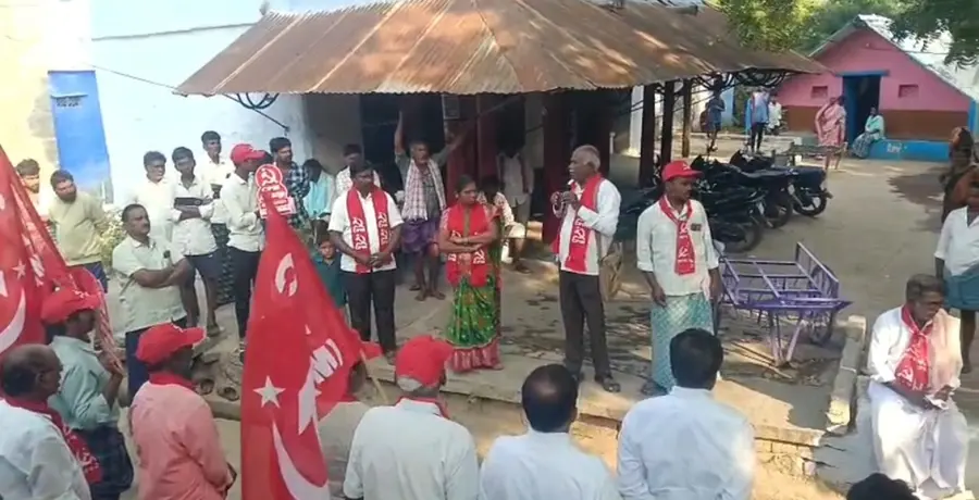 ప్రజా సమస్యలపై నిరంతర సమరం
- సిపిఎం జెడ్పిటిసి, ఎంపిటిసిల అభ్యర్థులను గెలిపించండి
- పార్టీ అభ్యర్థుల ప్రచారంలో రాష్ట్ర కార్యదర్శి వి.శ్రీనివాసరావు image 1