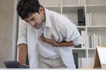 గుండె సంకేతాలను విస్మరించొద్దు! image 1