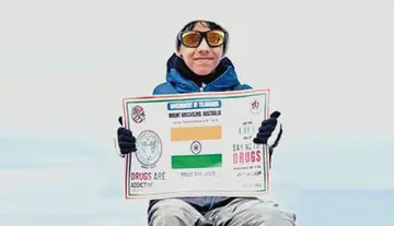 బుడతలు.. రికార్డులు బద్దలు
