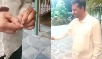 "It's just a small snake, after all...!" said the businessman... just then...!