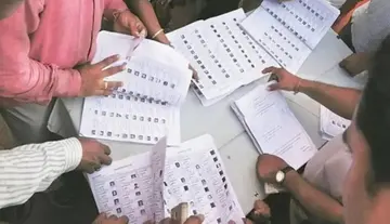 The 'Sir' Effect... Possibility of 40 lakh votes going missing in Hyderabad!