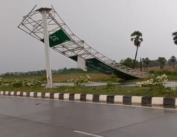 rains