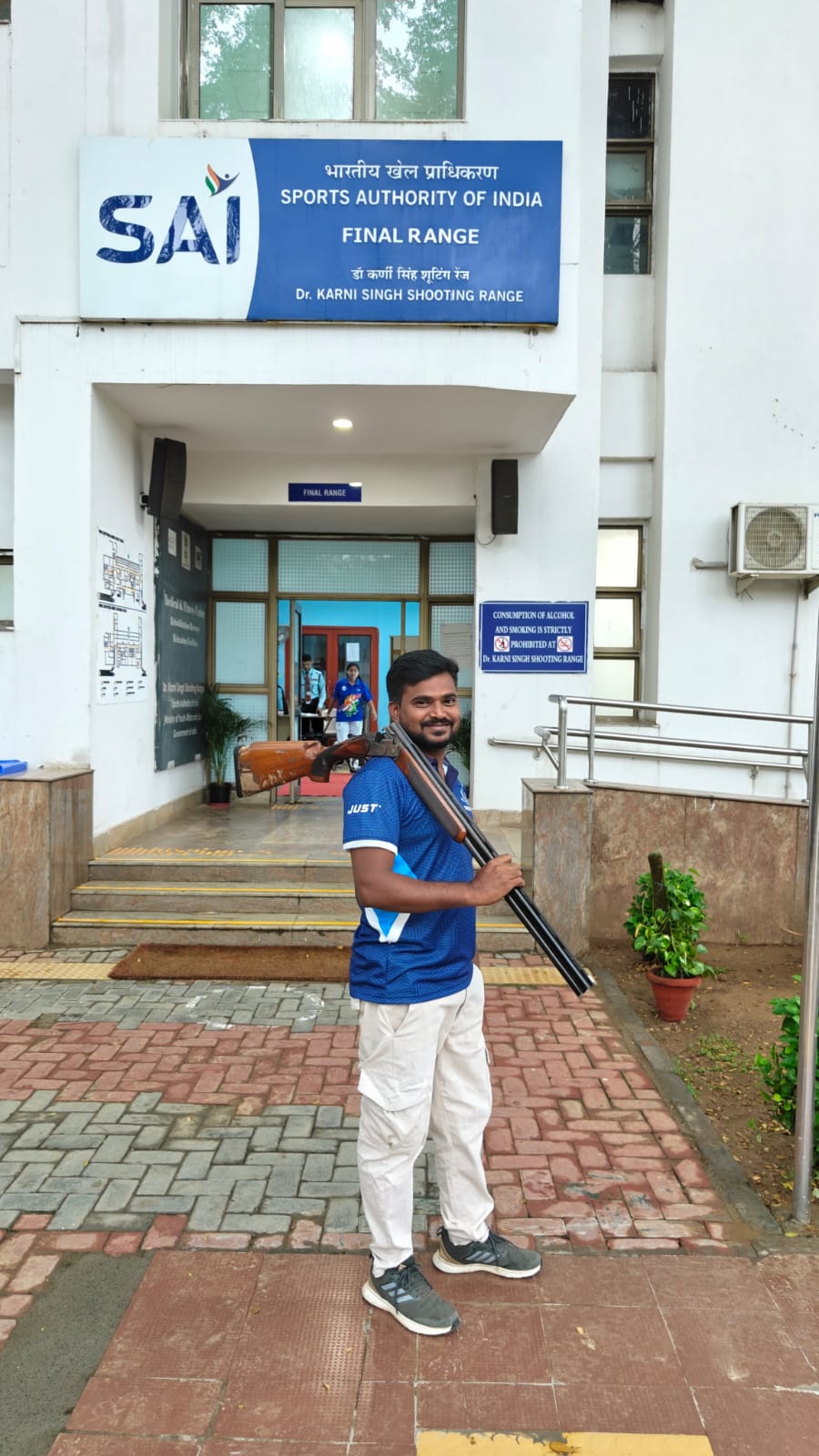 Srikanth, a coach at Aryan Shooting Academy, has completed the NIS course.