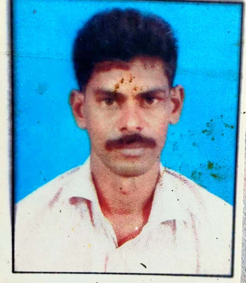 ఇద్దరి ఉసురు తీసిన అప్పులు
మృతుల్లో రైతు, కౌలురైతు image 1