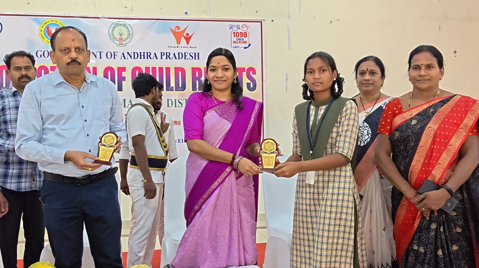 బాలల హక్కుల పరిరక్షణ అందరి బాధ్యత
జిల్లా కలెక్టర్ నిశాంతి image 1