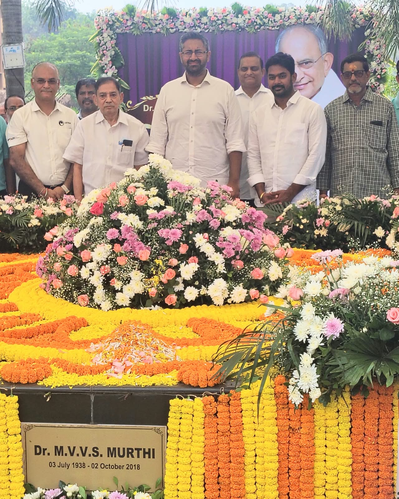 ‘గీతం’ మూర్తికి ఘననివాళి image 1
