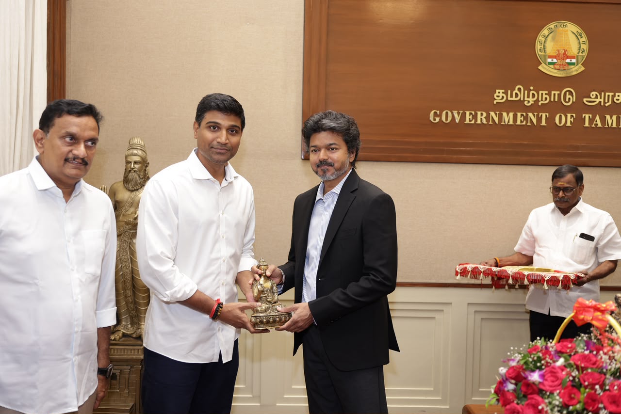 తమిళనాడు సీఎం విజయ్‌ కు విజయవాడ ఉత్సవ్‌ కు ఆహ్వానం... image 1