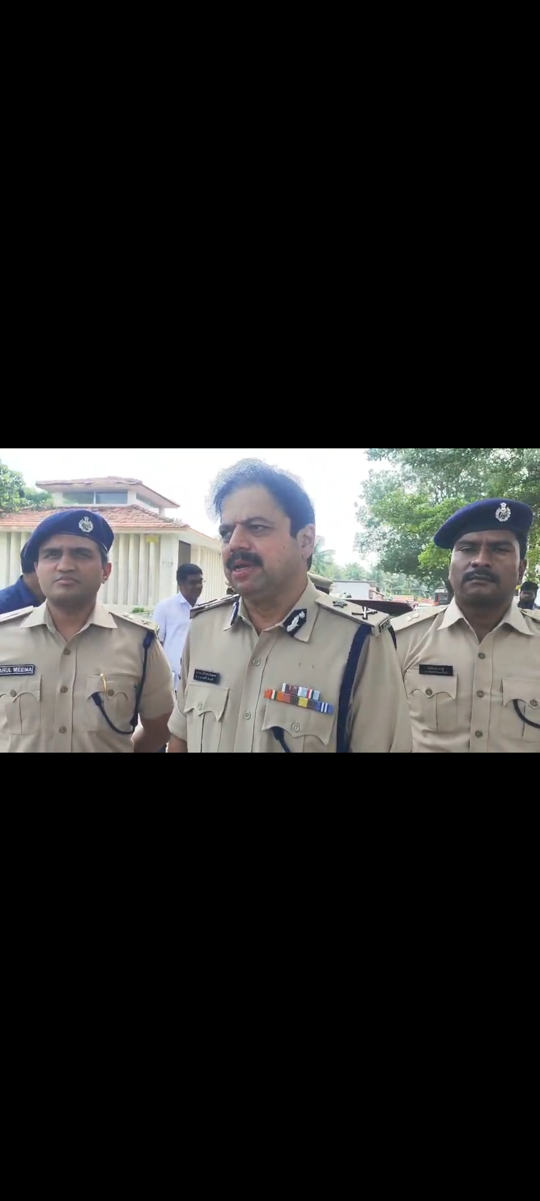 పుష్కర ఘాట్లను పరిశీలించిన ఐజి అశోక్ కుమార్ image 1