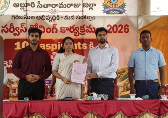 కష్టపడి చదవితే ఉన్నత శిఖరాలు
జిల్లా కలెక్టర్   నిశాంతి 
 గిరిజన యువతకు సివిల్‌ సర్వీసెస్ కోచింగ్ ప్రారంభం image 1