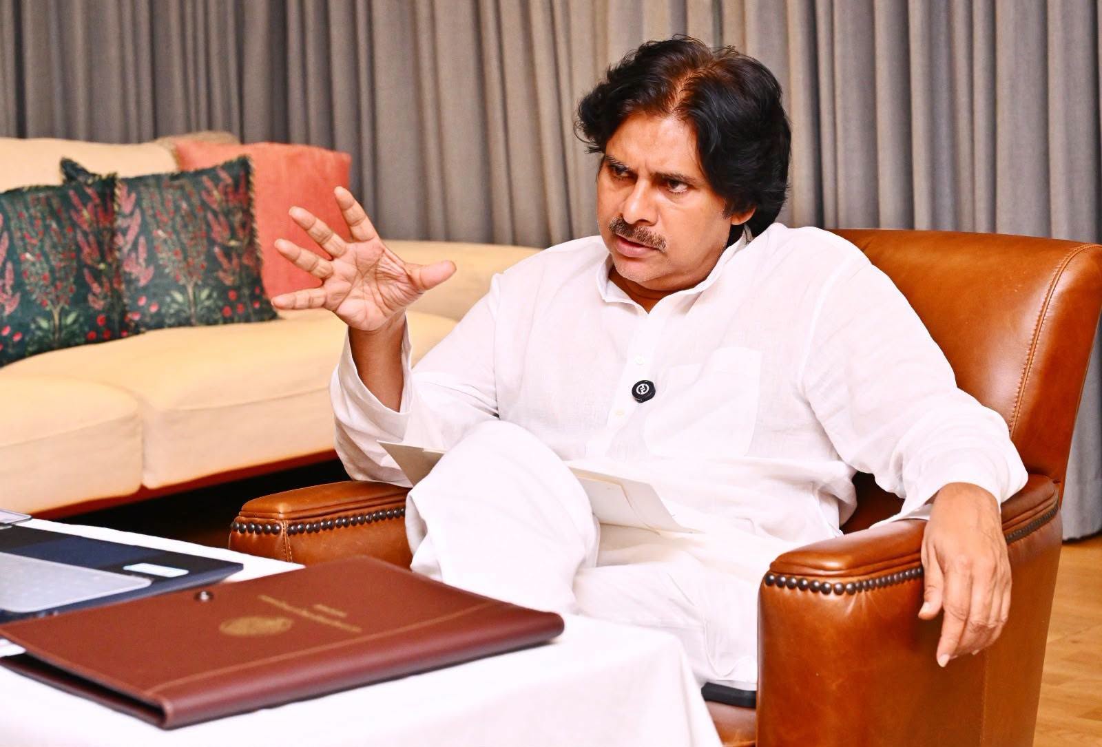 మత్స్యకారుల సమస్యలకు శాశ్వత పరిష్కారం
- డిప్యూటీ సిఎం పవన్‌కల్యాణ్‌ image 1