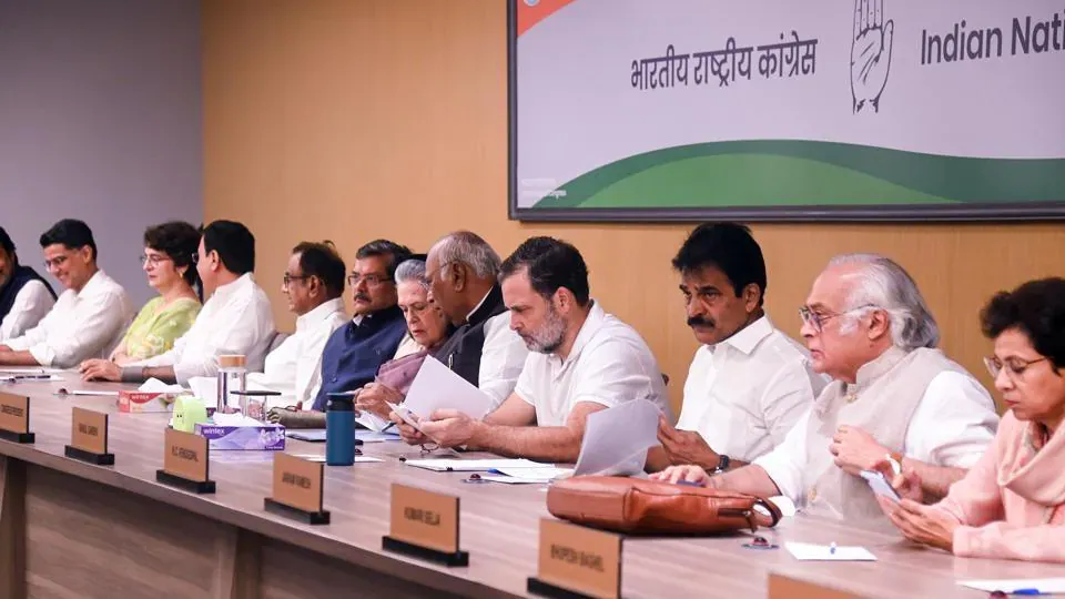 AICC-president-and-Rajya-Sabha-LoP-Mallikarjun-Kha_1790682200767_MljG.webp