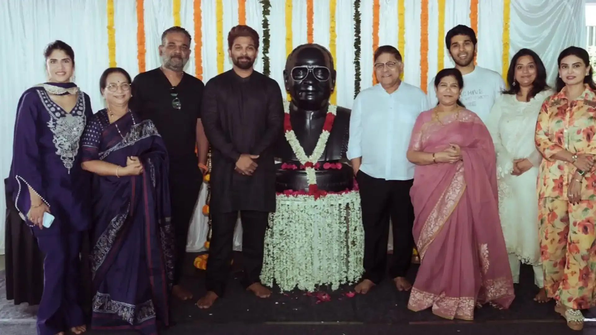 'ఐకాన్జా`ను ప్రారంభించిన అర్జున్ image 1