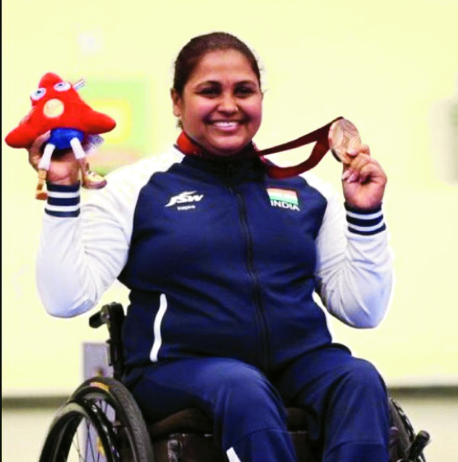 MonaAgarwal.jpg