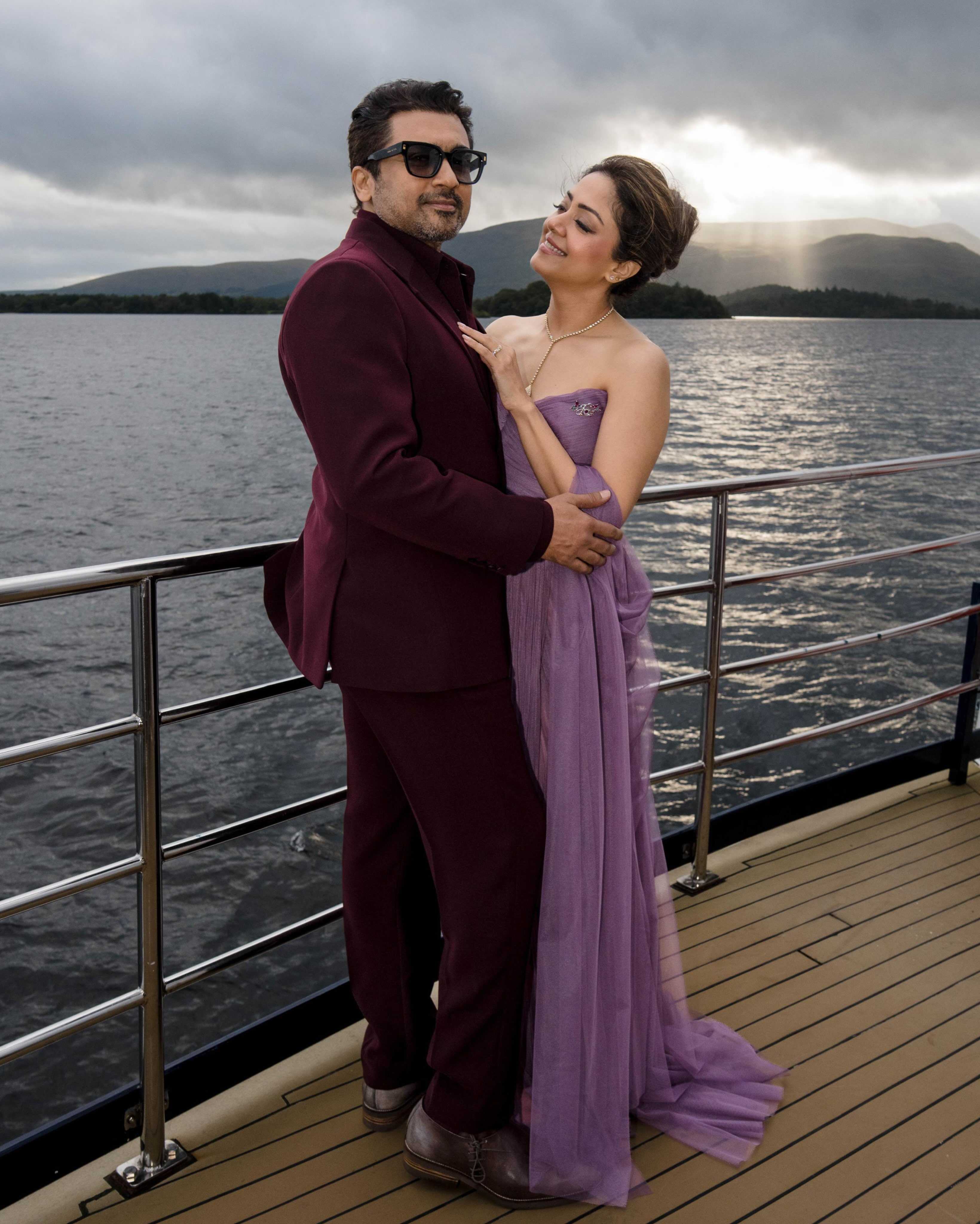 Surya-jyothika-20th-wedding-anniversary-celebration-photos-2.jpg
