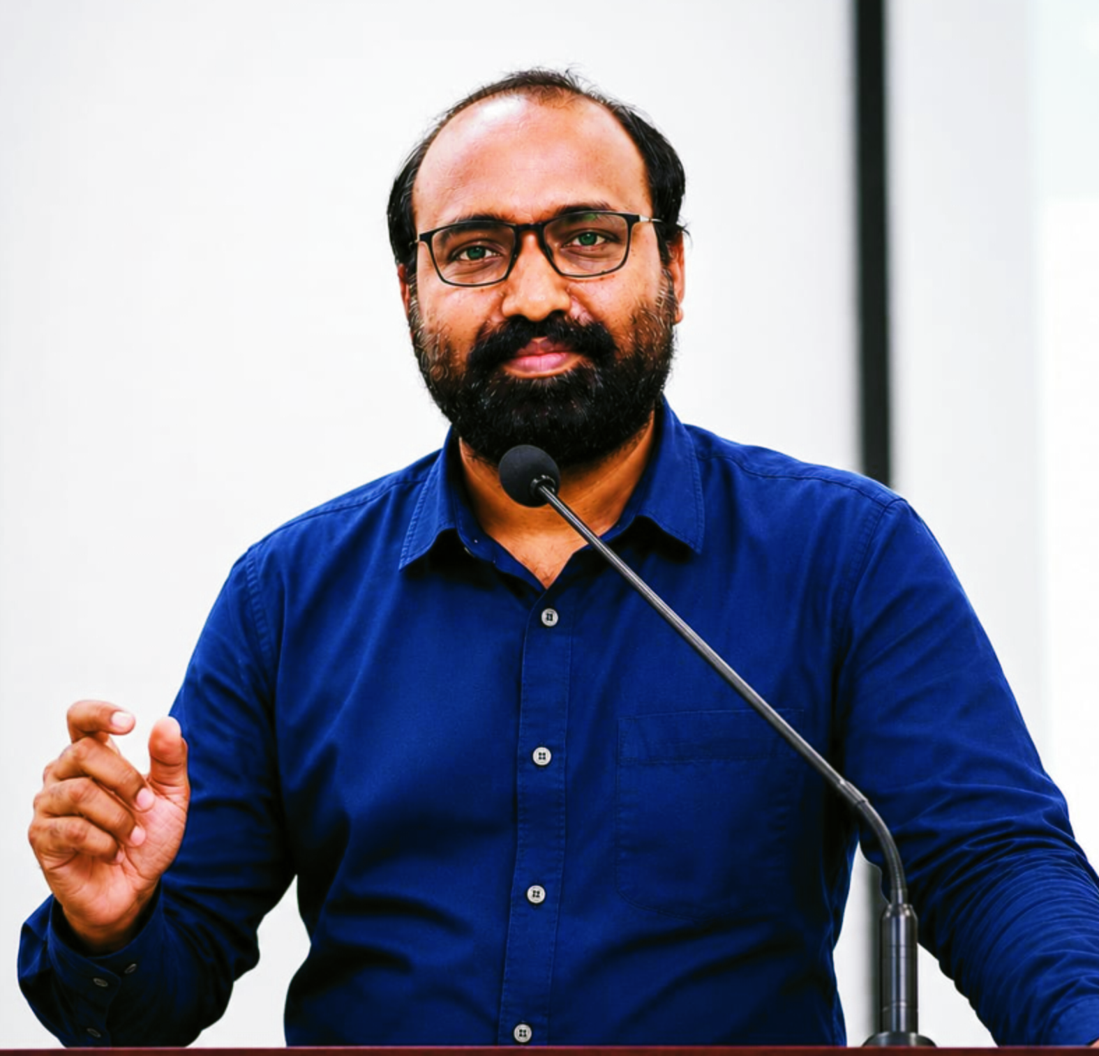 డాక్టర్_ తమ్మిన దుర్గాప్రసాద్_ స్పీచ్_.jpg