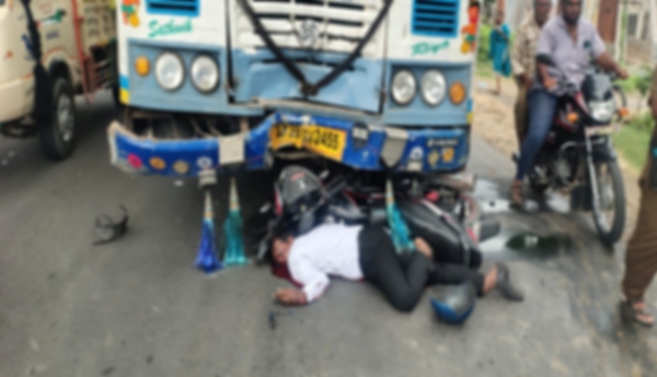 Young lawyer dies in road accident