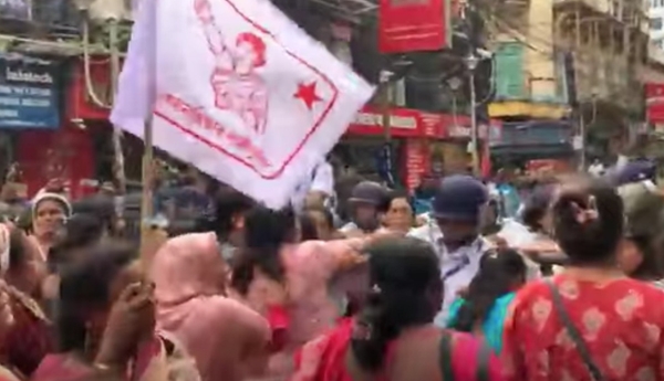 Video Massive rally by womens organization AIDWA in Kolkata
