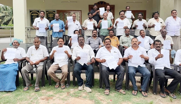 ఇసుక బట్టీ యజమానులు