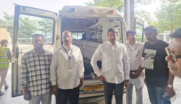Ravi Teja's mortal remains brought home from Vietnam.